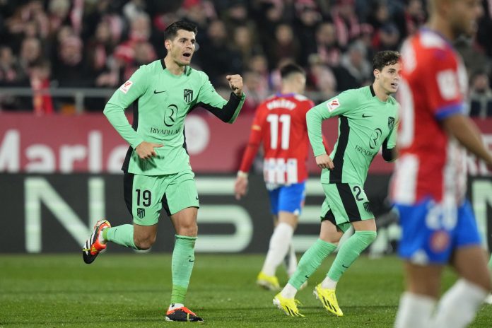 Morata vuelve a entrar en la lucha por el pichichi tras hacer un hat-trick ante el Girona, pero es insuficiente para llevarse el partido
