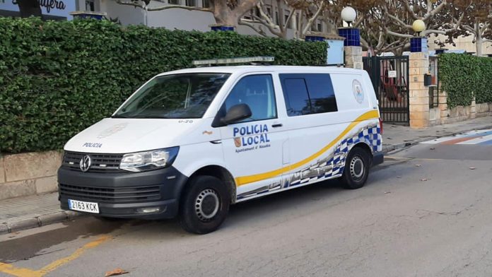 Un argentino murió en Mallorca luego de cortarse la arteria femoral con una amoladora