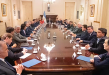 El Gobierno convocará formalmente hoy a todos los gobernadores para discutir la nueva ley Ómnibus y el pacto fiscal