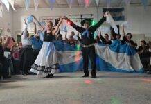 Con los colores de la patria a flor de piel se celebró el 5to encuentro de jubilados