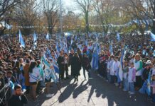 Más de mil de alumnos necochenses de 4º Grado prometieron amor eterno a la bandera argentina
