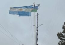 Fleteros junto a la FeMPINRA mantuvieron una reunión en Puerto Rosales