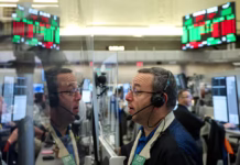 Mercados: la Bolsa registró un récord nominal y el riesgo país llegó al punto más bajo en 9 meses