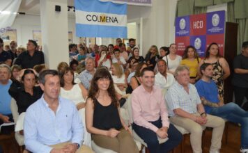 El Intendente acompañó los actos de asunción de los nuevos concejales y consejeros escolares