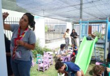 Trabajo cooperativo junto a los scouts para embellecer el Jardín Maternal Acuario