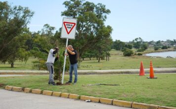 Colocaron señalética vial en el sector del Puente Dardo Rocha y seguirán en otros puntos clave