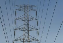 Extenso corte de energía afectó a Necochea y Quequén tras una falla en la red de alta tensión