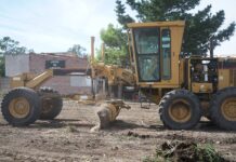 El municipio sigue con limpieza y entoscado de calles en los barrios y vecinos expresan su agradecimiento