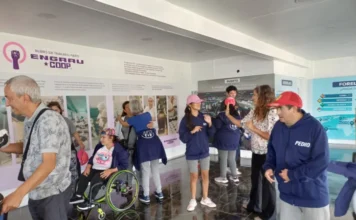Jóvenes del Centro de Día SER vivieron una experiencia inmersiva en 3D en Puerto Quequén