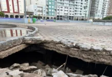 Hay desmoronamientos en la rambla y en las letras Necochea y se pide evitar la circulación