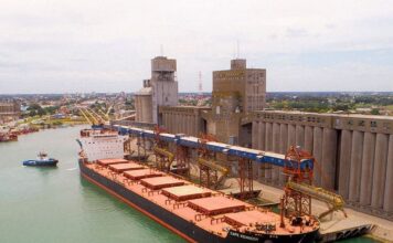 Puerto Quequén tiene todos sus muelles ocupados, operando buques