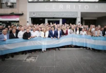 Rojas y demás intendentes marchan al Ministerio de Capital Humano