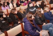 «¿Sabés cuánto impacta tu huella digital?» La charla sobre redes sociales despertó interés entre los estudiantes