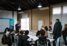 Estudiantes del Centro de Formación Laboral N° 403 conocieron el funcionamiento de Puerto Quequén