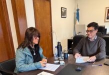Puerto Quequén firmó un convenio para impulsar un programa de educación ambiental y divulgación portuaria junto a “Amigos del Lago de los Cisnes”