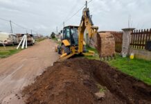 Se realizó la ampliación de las redes de agua y cloacas en calle 85