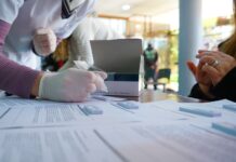 Se realizan testeos gratuitos e itinerantes de VIH y sífilis durante el Mes de la Salud Sexual