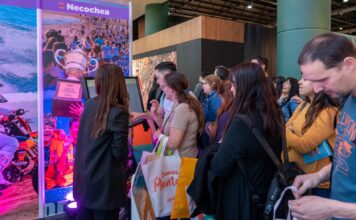Necochea estuvo presente ante más de 100 mil personas que visitaron la Feria Internacional de Turismo